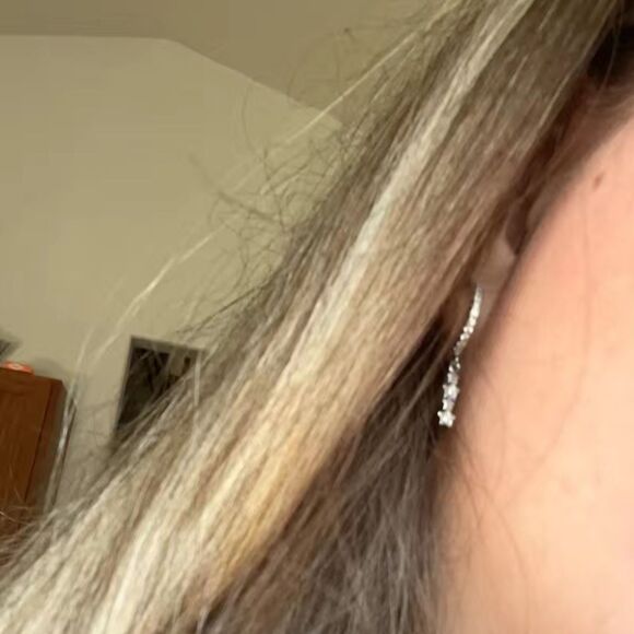 ⭐️Dainty Sparkling Silver Star C Hoop Dangle Drop Earrings - Picture 11 of 15